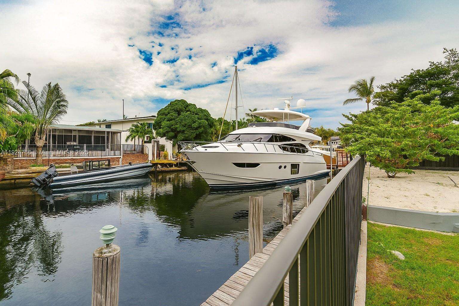 2443 Tortugas Ln, Fort Lauderdale, FL 33312 | Picture 2