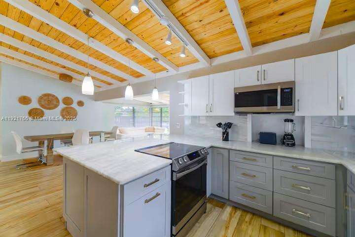 2443 Tortugas Ln, Fort Lauderdale, FL 33312 | Picture 11