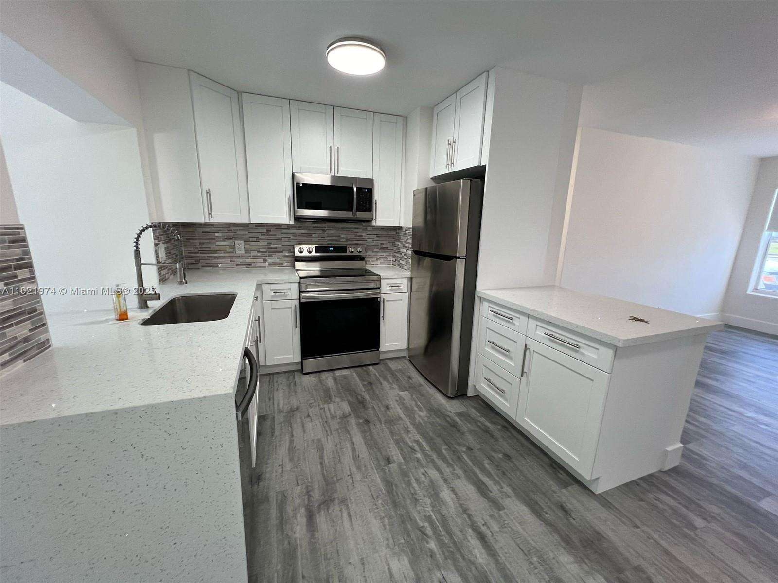 6761 Sheridan St, Hollywood, FL 33024 - For Sale photo 21