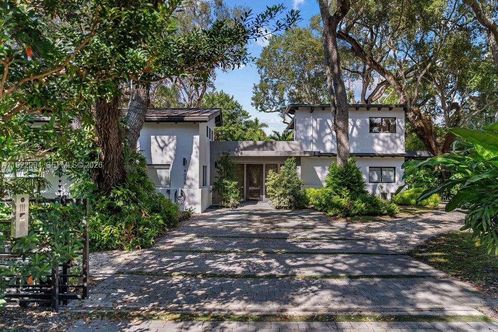 4095 Battersea Rd, Miami, FL 33133 - For Sale photo 14
