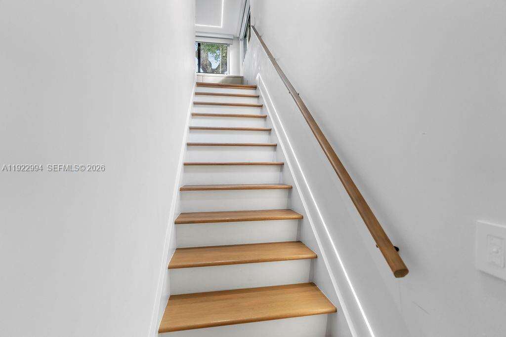 4095 Battersea Rd, Miami, FL 33133 - For Sale photo 33