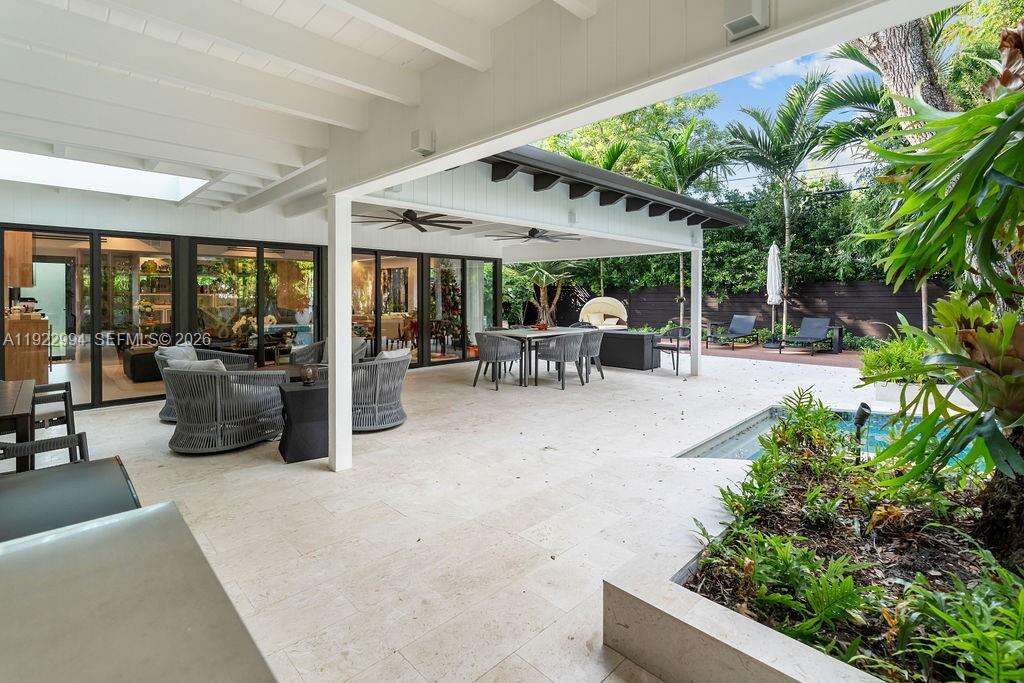 4095 Battersea Rd, Miami, FL 33133 - For Sale photo 9