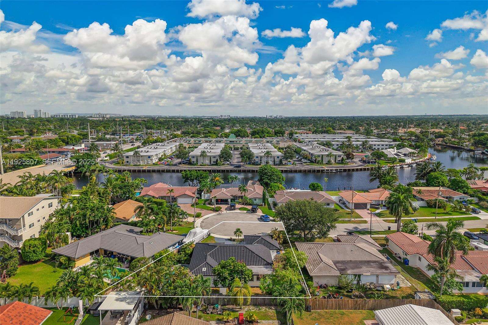 1830 65th Ct, Fort Lauderdale, FL 33308 | Picture 44