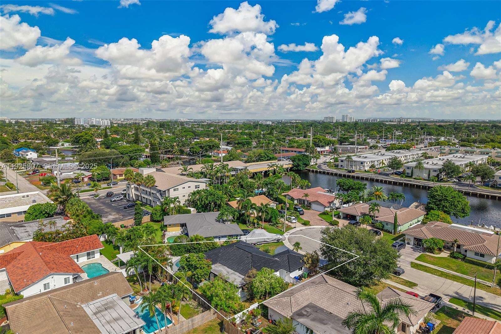 1830 65th Ct, Fort Lauderdale, FL 33308 | Picture 45