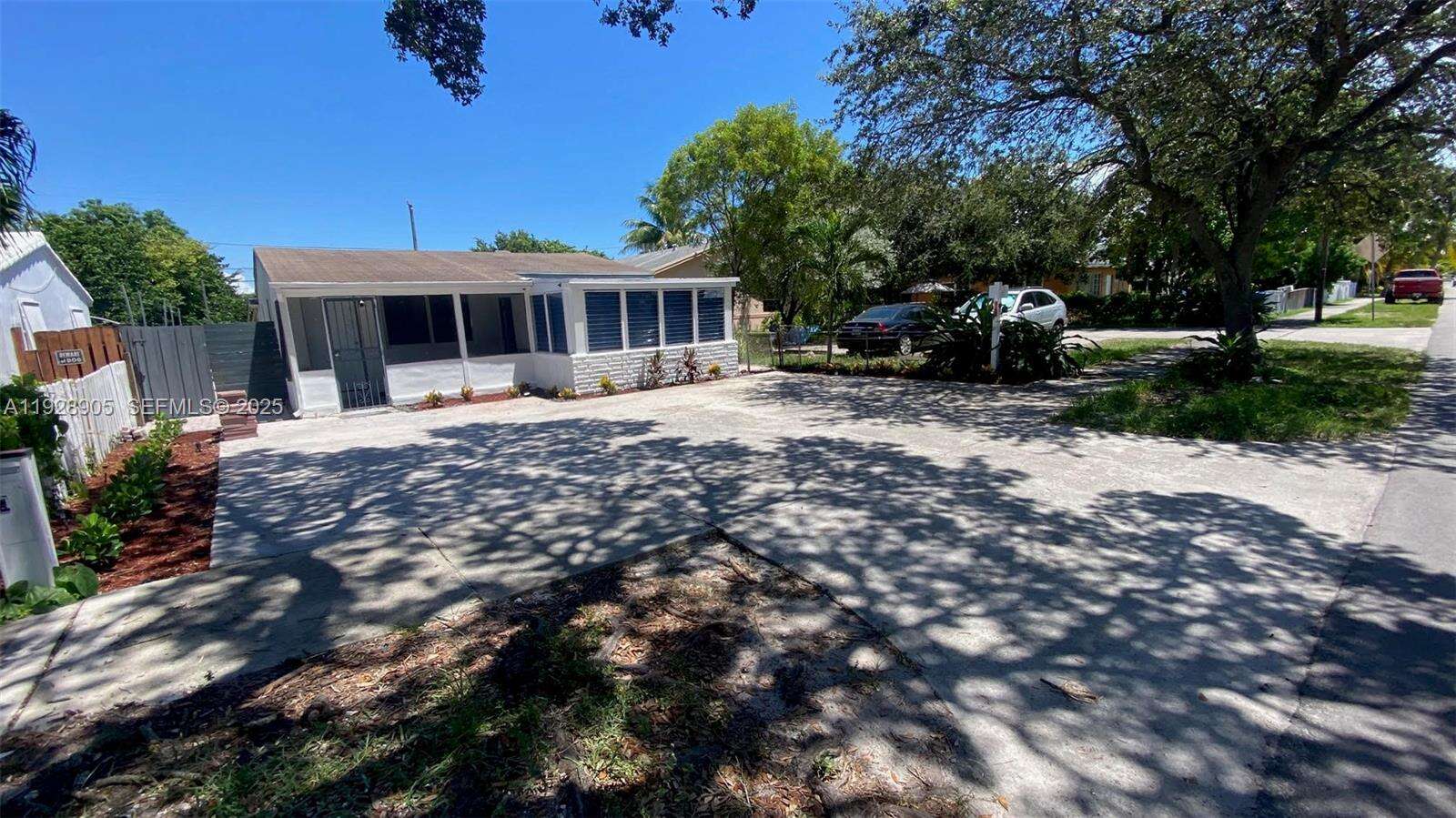 1947 Garfield St, Hollywood, FL 33020 | Picture 18