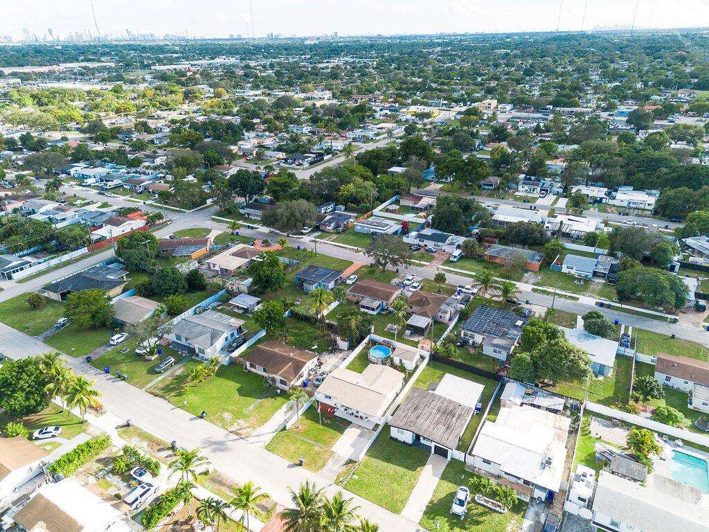 6370 Plunkett, Hollywood, FL 33023 - For Sale photo 34