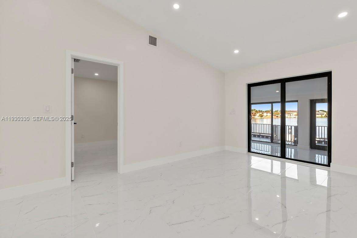 2737 55th Pl, Hialeah, FL 33016 | Picture 13