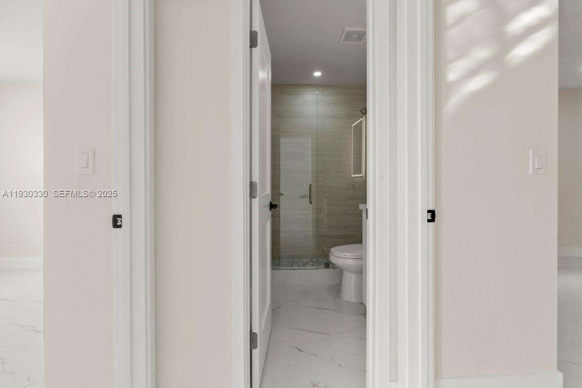 2737 55th Pl, Hialeah, FL 33016 | Picture 21