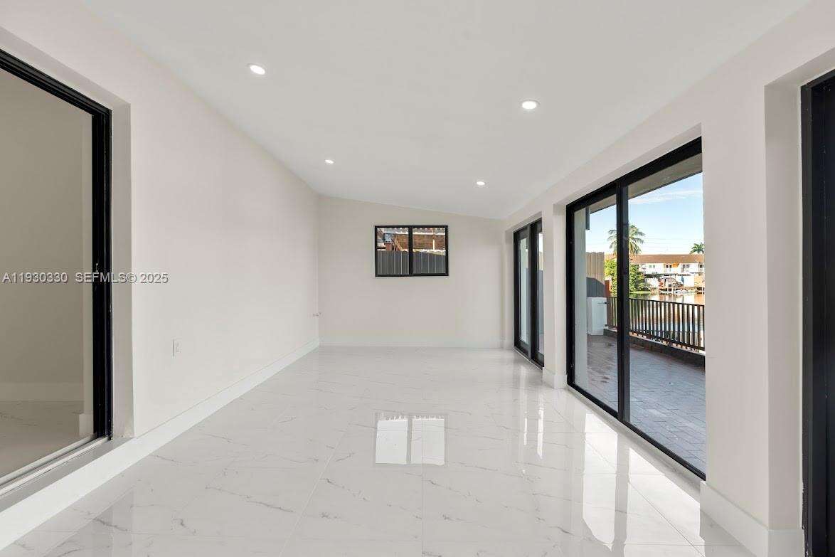 2737 55th Pl, Hialeah, FL 33016 | Picture 34