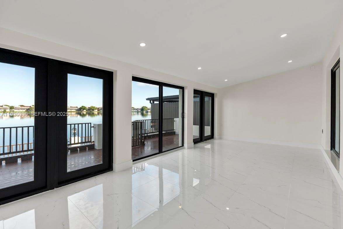 2737 55th Pl, Hialeah, FL 33016 | Picture 36