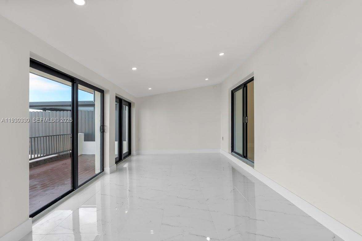 2737 55th Pl, Hialeah, FL 33016 | Picture 37