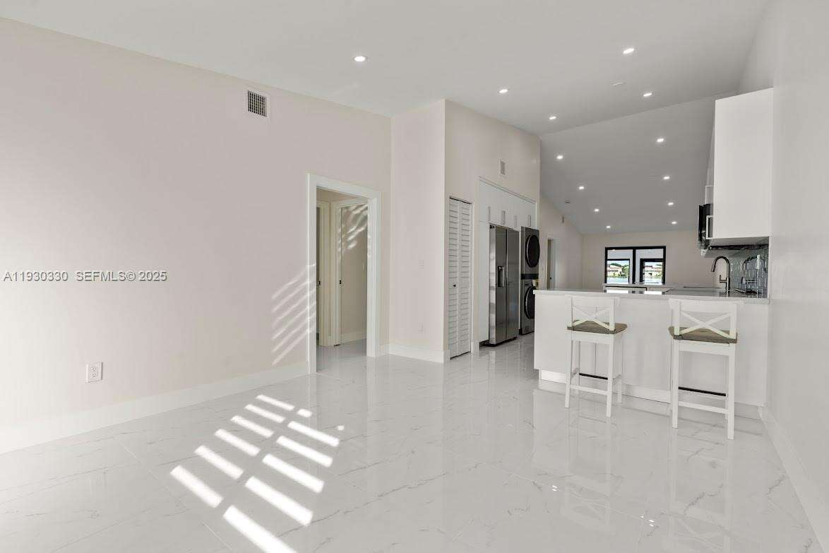 2737 55th Pl, Hialeah, FL 33016 | Picture 7