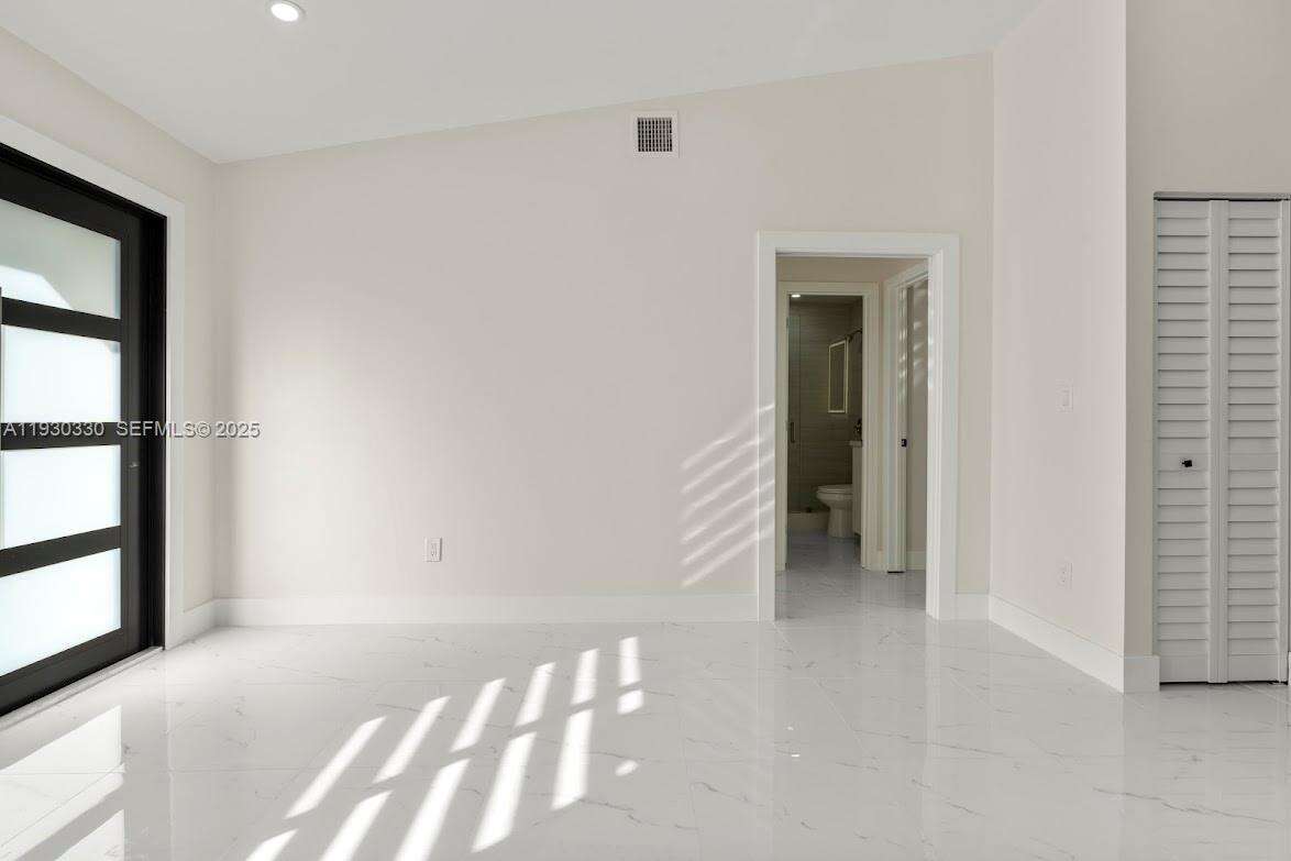 2737 55th Pl, Hialeah, FL 33016 | Picture 8