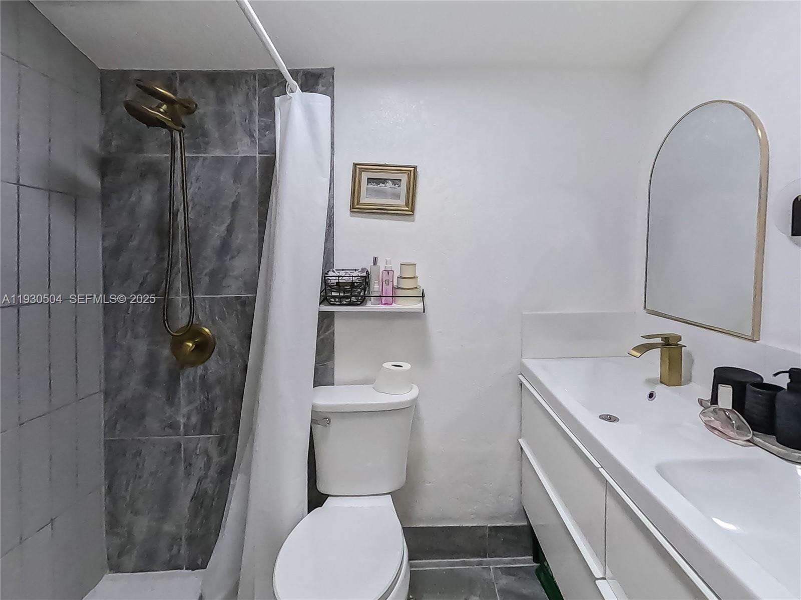 2403 Rodman St, Hollywood, FL 33020 | Picture 47