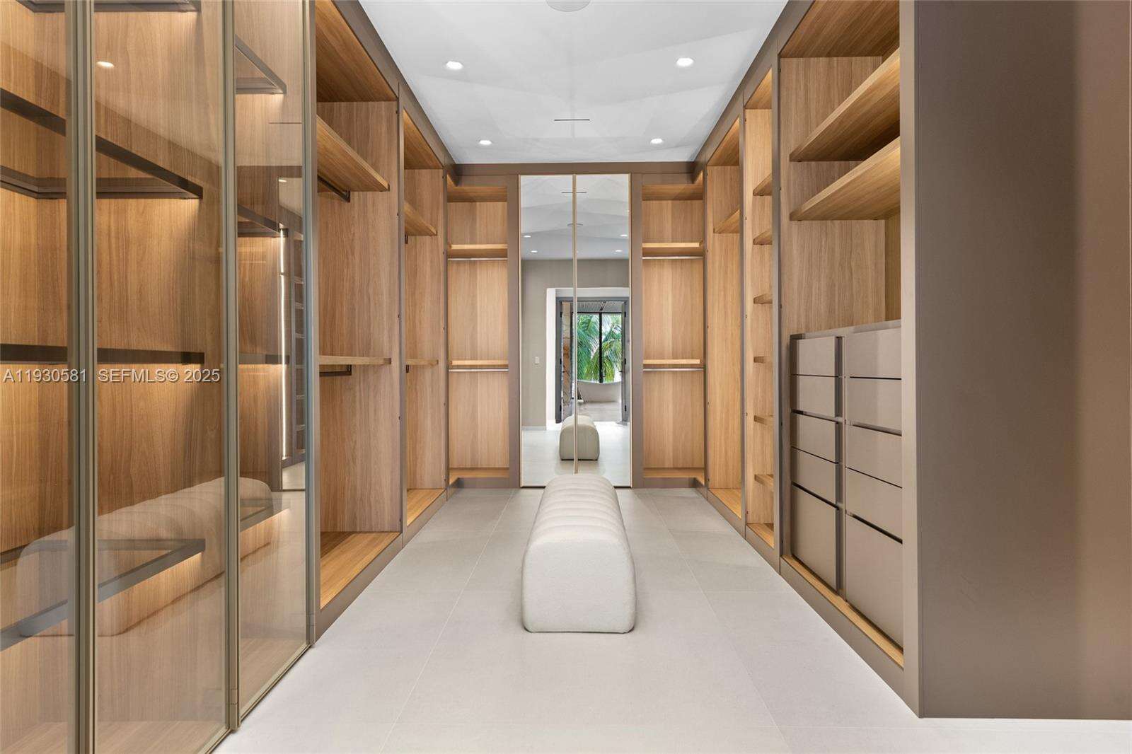 630 Isle Of Palms Dr, Fort Lauderdale, FL 33301 | Picture 43