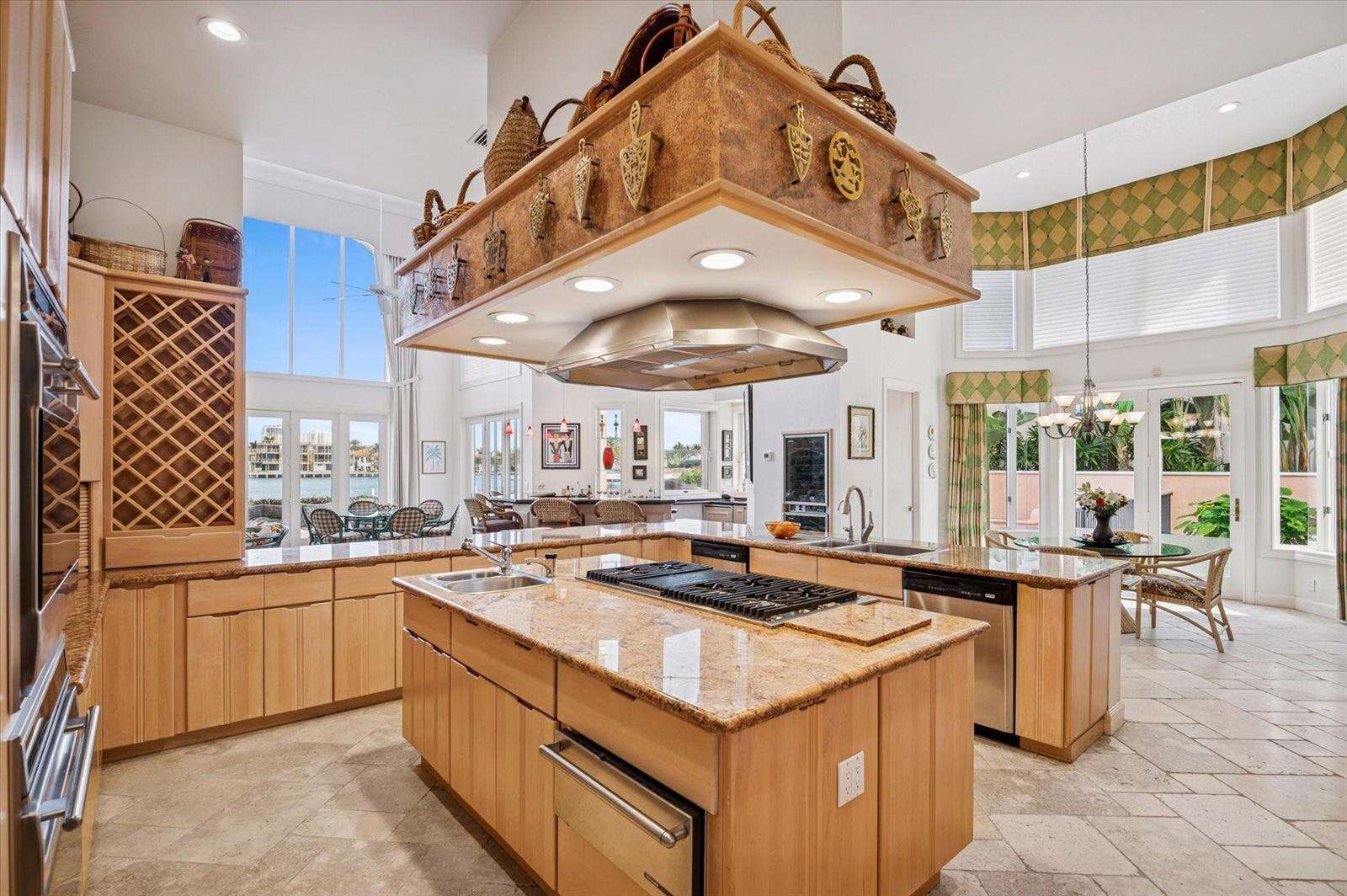 5 Isla Bahia, Fort Lauderdale, FL 33316 - For Sale photo 21