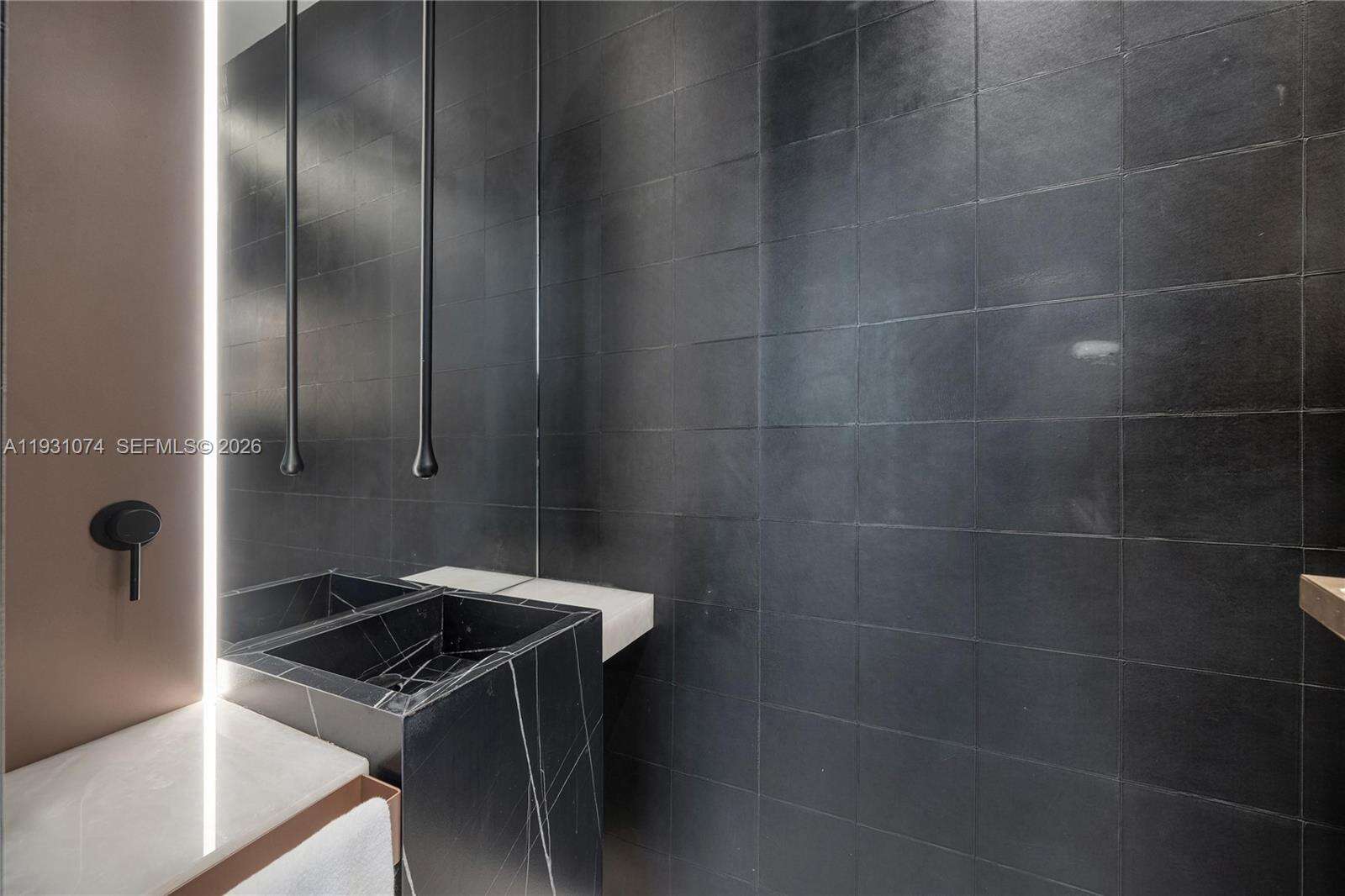 1045 47th Ct, Miami Beach, FL 33140 | Picture 25