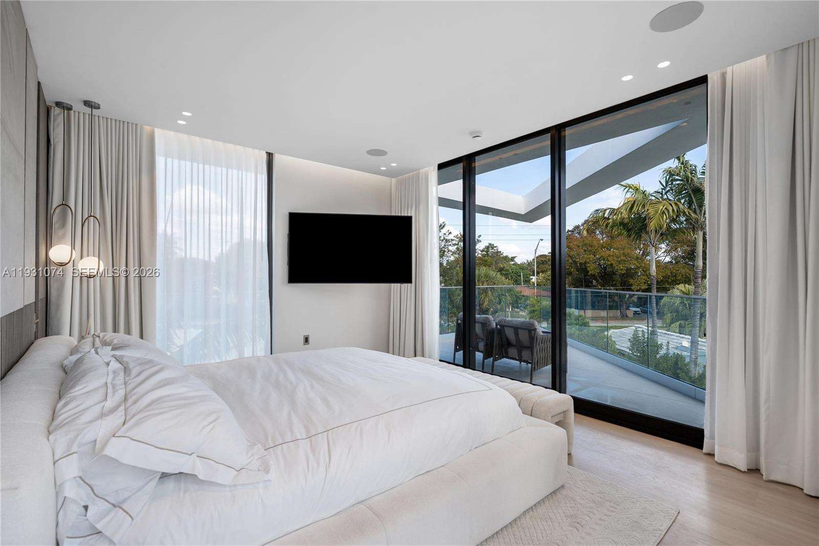 1045 47th Ct, Miami Beach, FL 33140 | Picture 31