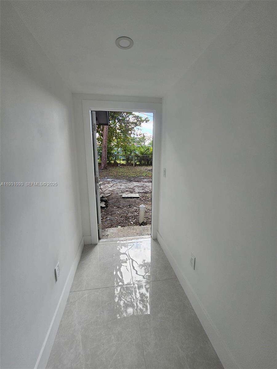 2488 6th Ct, Fort Lauderdale, FL 33312 | Picture 35