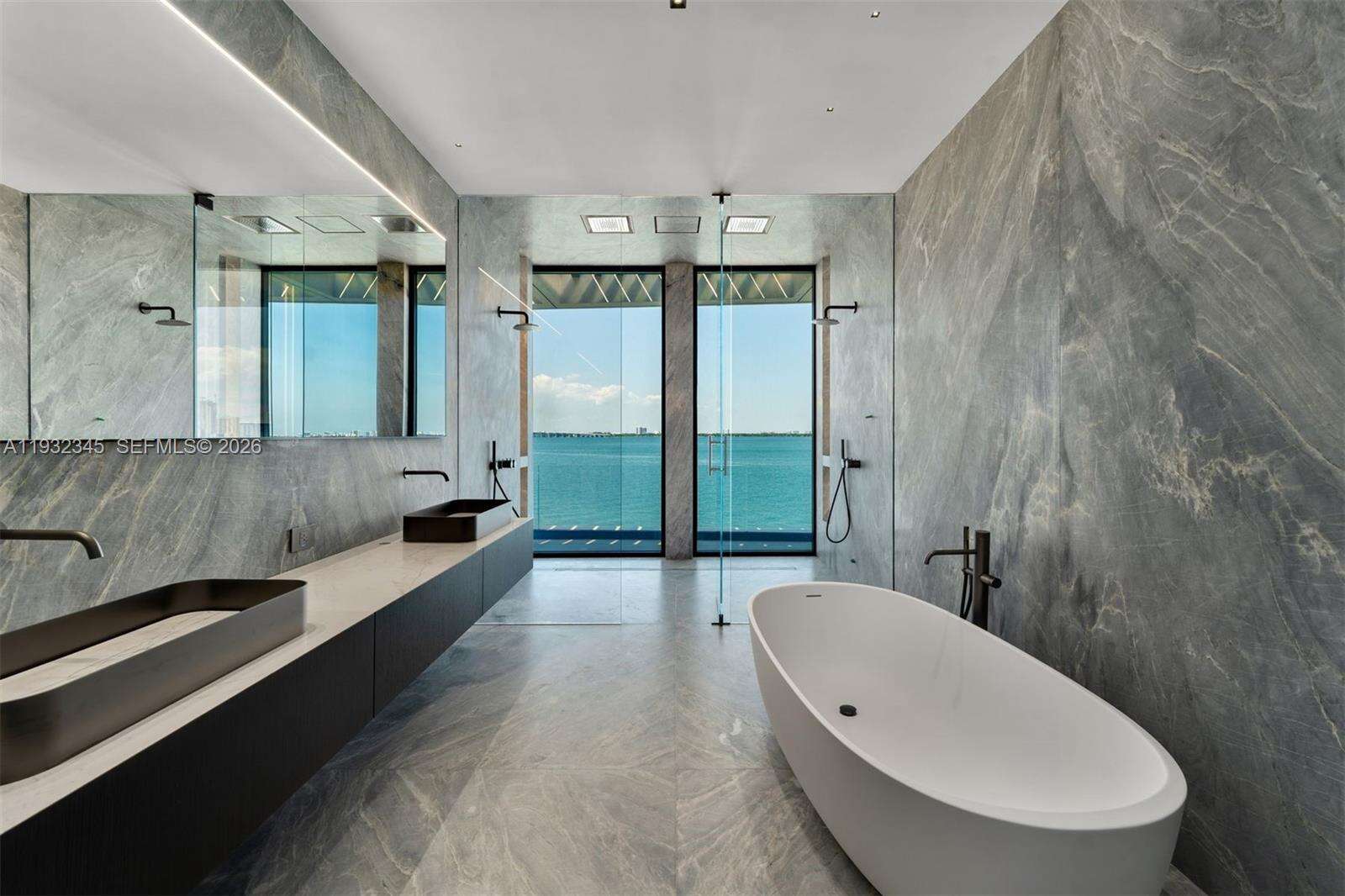 1413 Venetian Way, Miami, FL 33139 | Picture 39