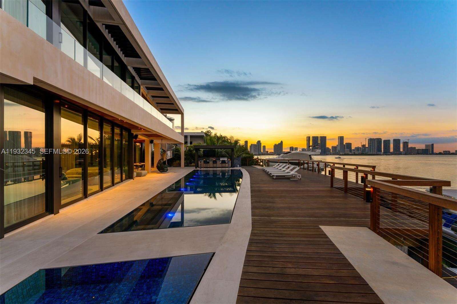 1413 Venetian Way, Miami, FL 33139 | Picture 61