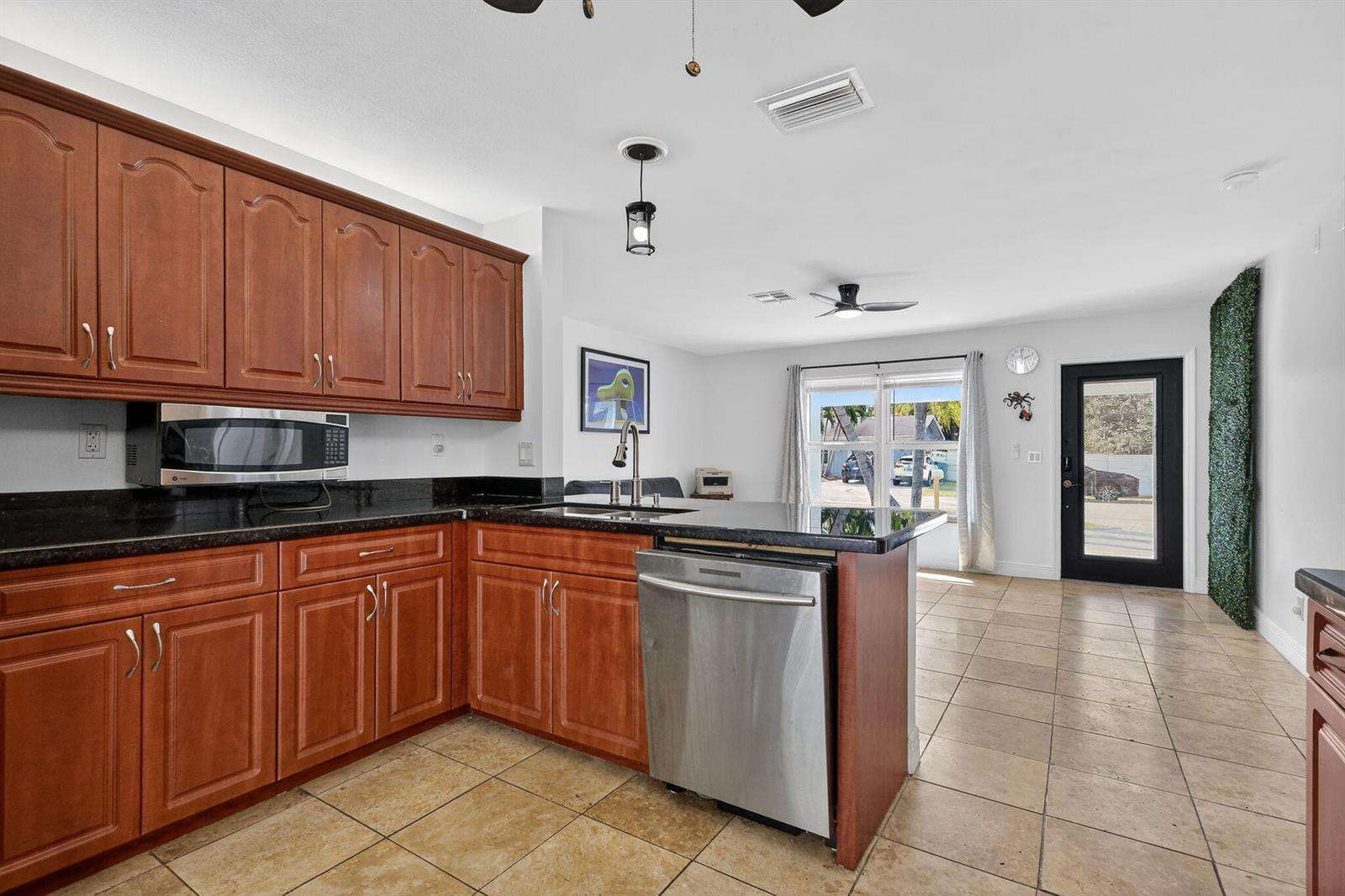 4540 28th, Dania Beach, FL 33312 - For Sale photo 11