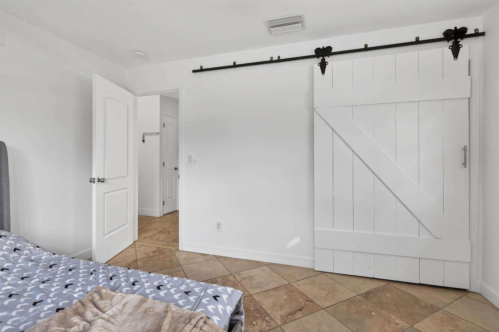 4540 28th, Dania Beach, FL 33312 - For Sale photo 23