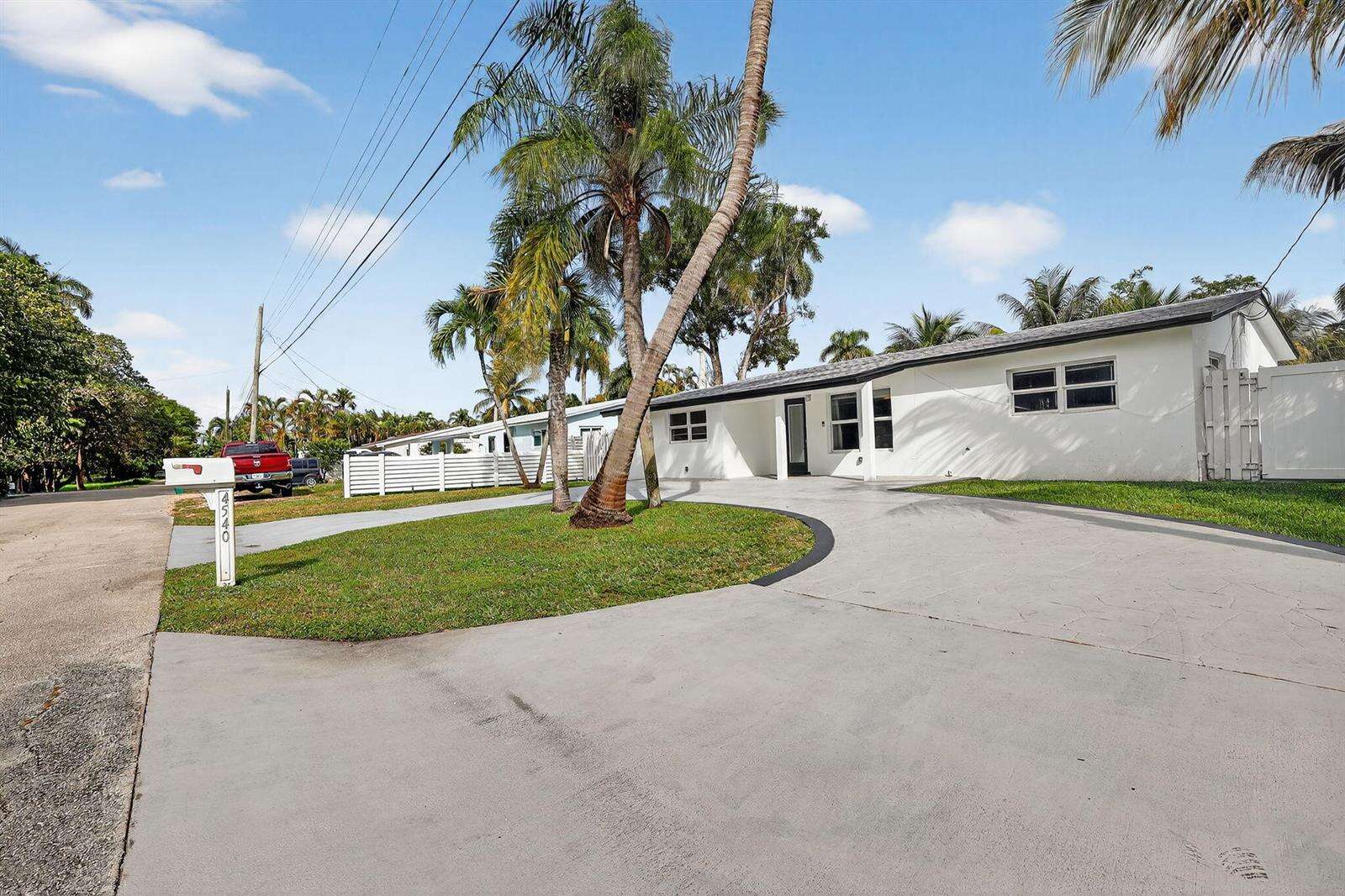 4540 28th, Dania Beach, FL 33312 - For Sale photo 5