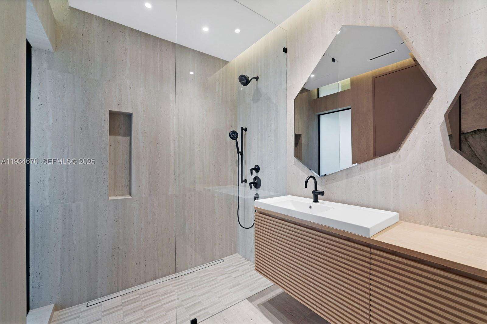 641 Flamingo Dr, Fort Lauderdale, FL 33301 | Picture 23