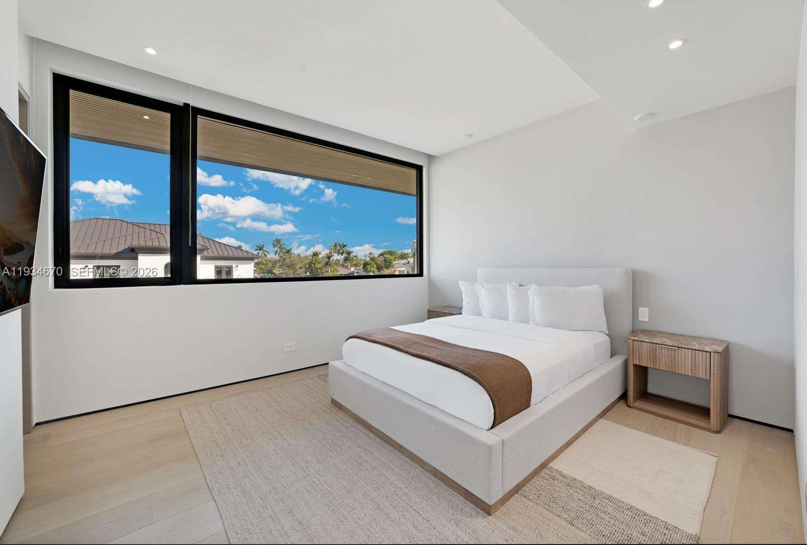 641 Flamingo Dr, Fort Lauderdale, FL 33301 | Picture 46