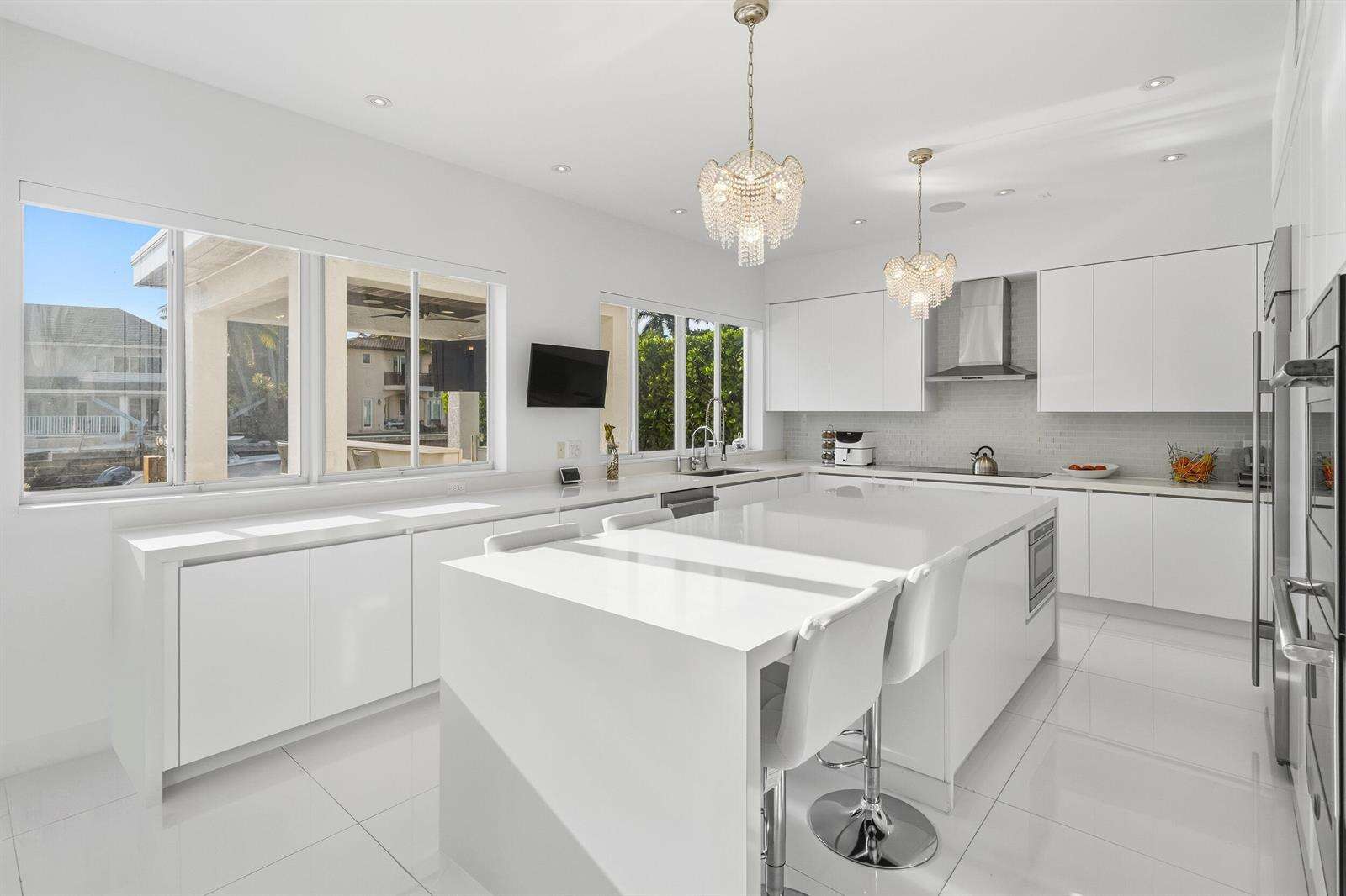 16430 30th, North Miami Beach, FL 33160 - For Sale photo 17