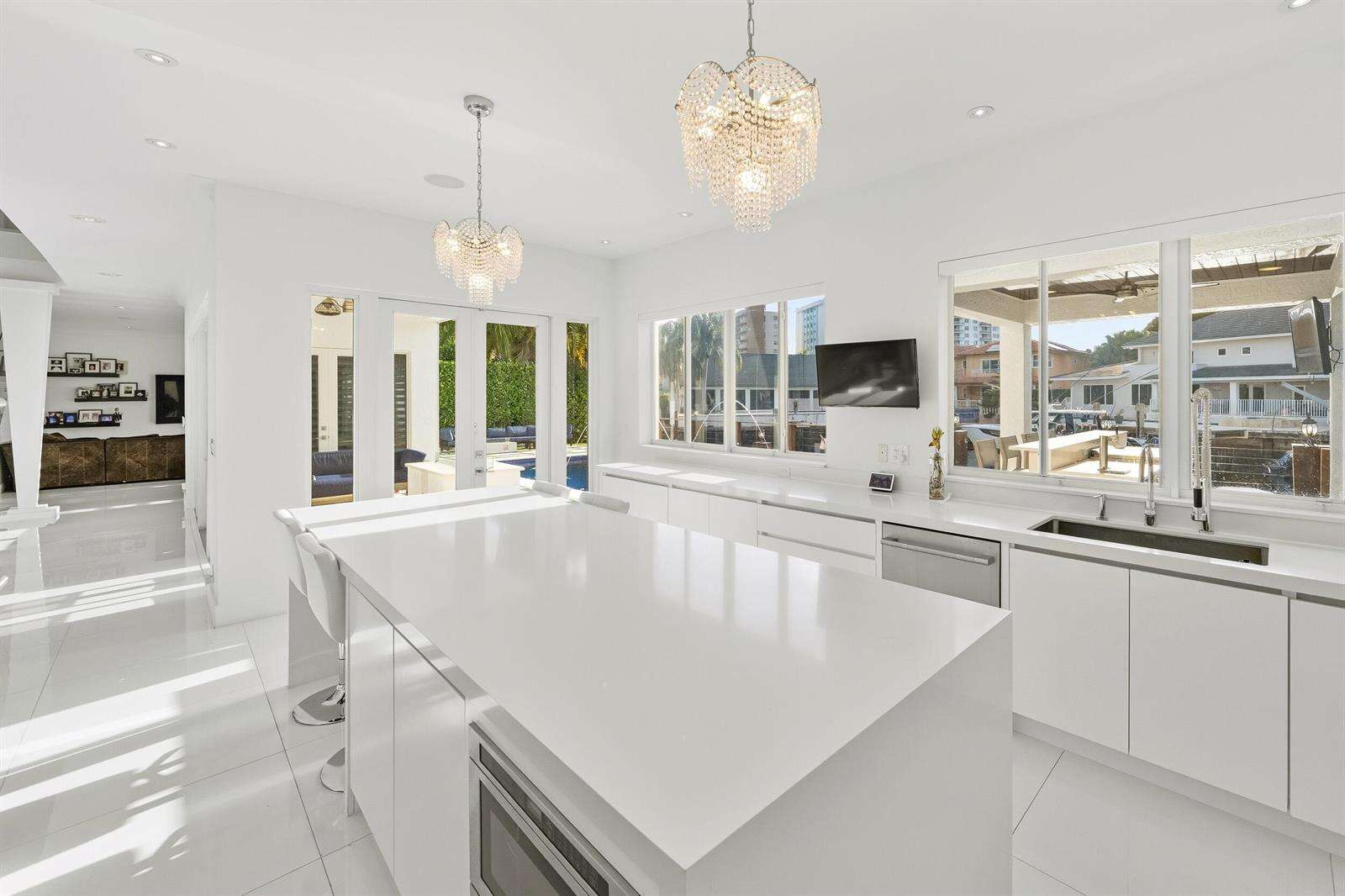 16430 30th, North Miami Beach, FL 33160 - For Sale photo 19