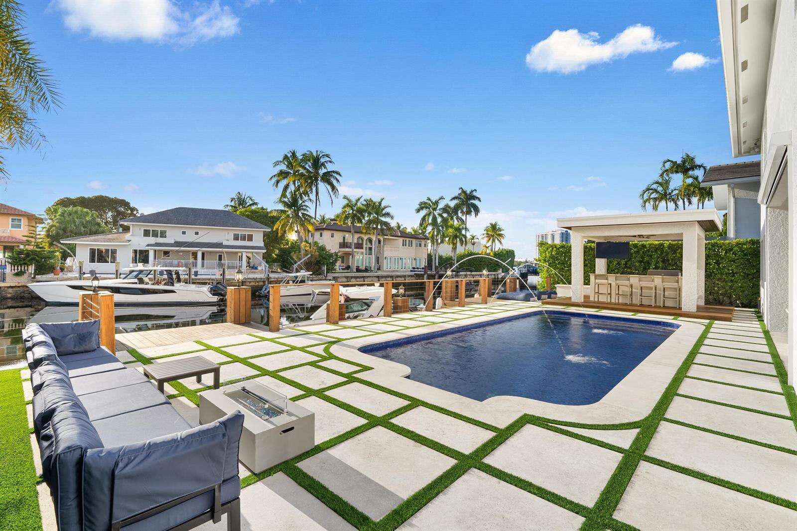 16430 30th, North Miami Beach, FL 33160 - For Sale photo 51