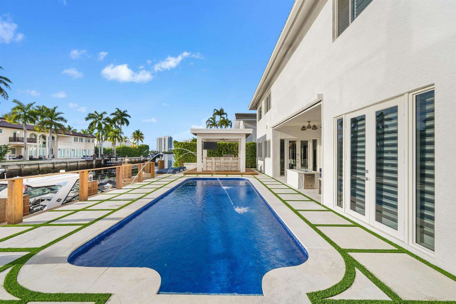 16430 30th, North Miami Beach, FL 33160 - For Sale photo 52