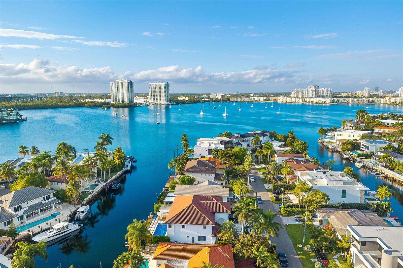 16430 30th, North Miami Beach, FL 33160 - For Sale photo 59