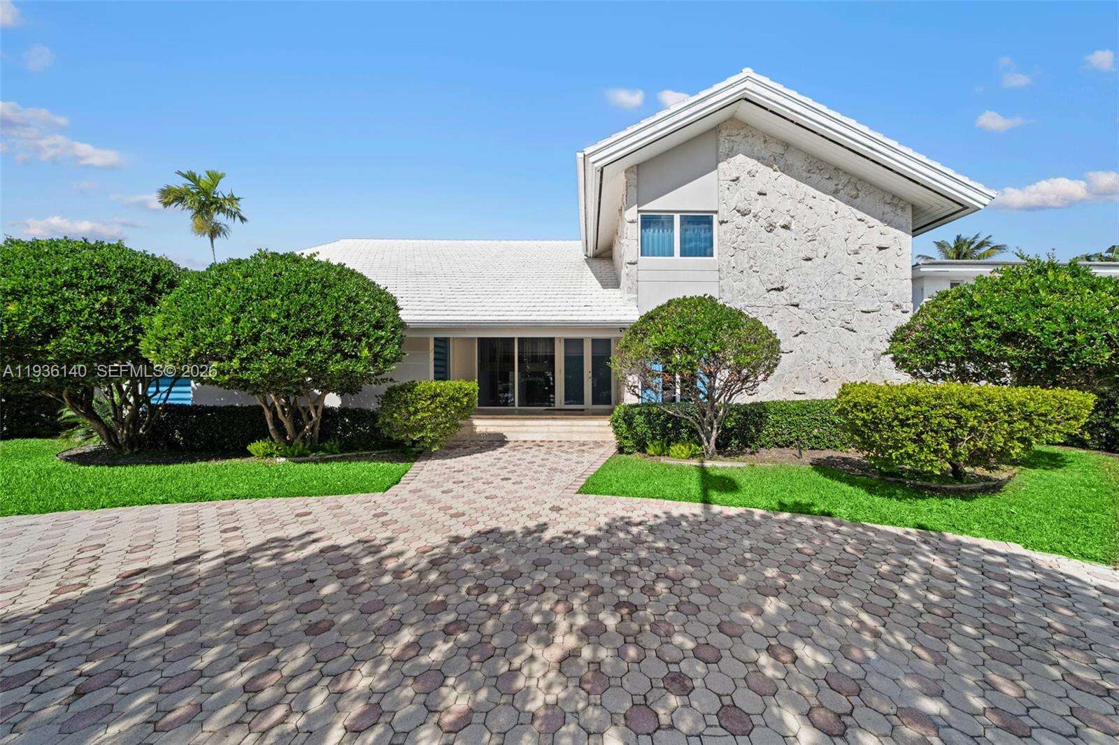 1251 Kane Concourse, Bay Harbor Islands, FL 33154 | Picture 10