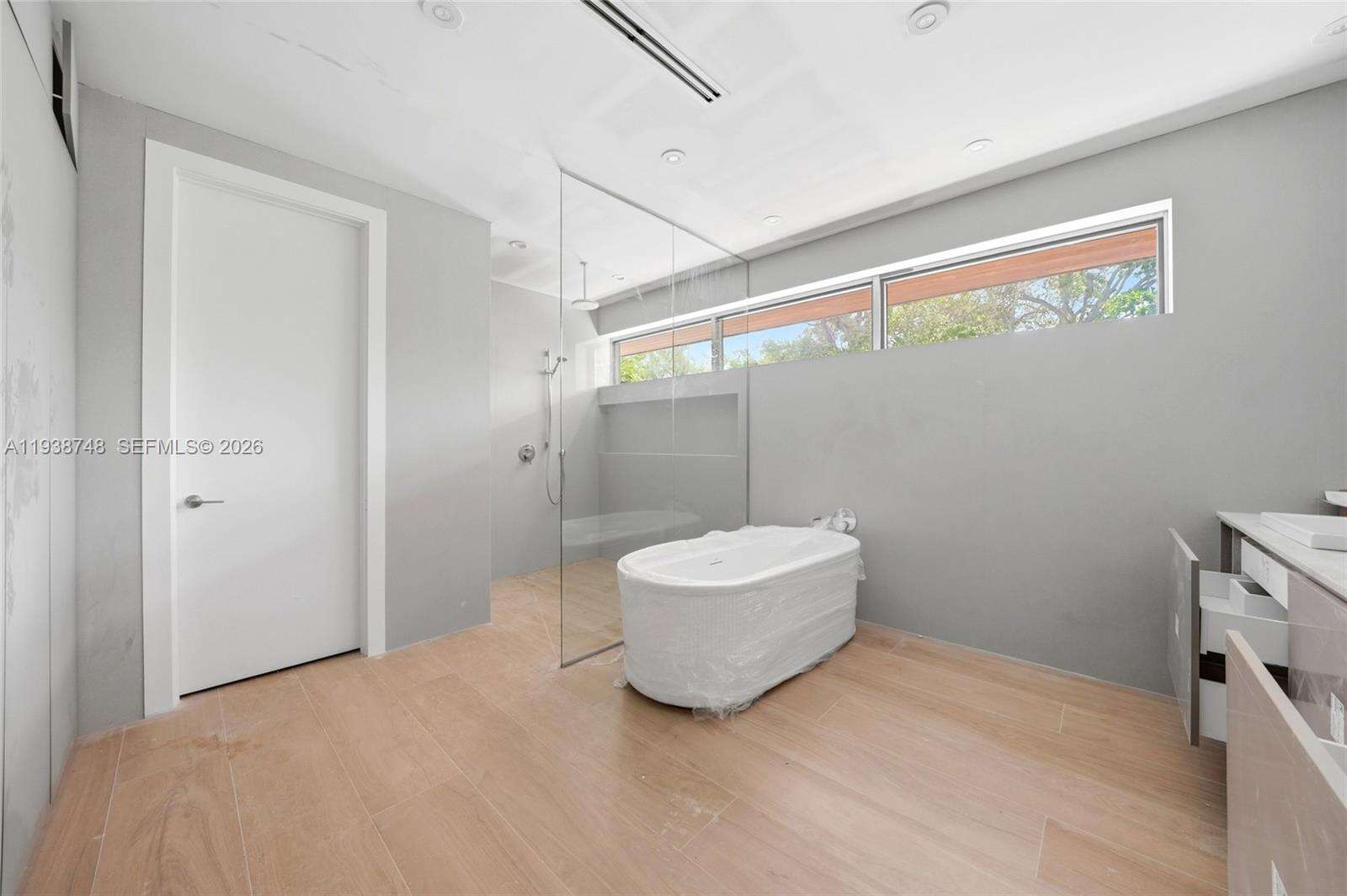 4150 Loquat Ave, Miami, FL 33133 - For Sale photo 17
