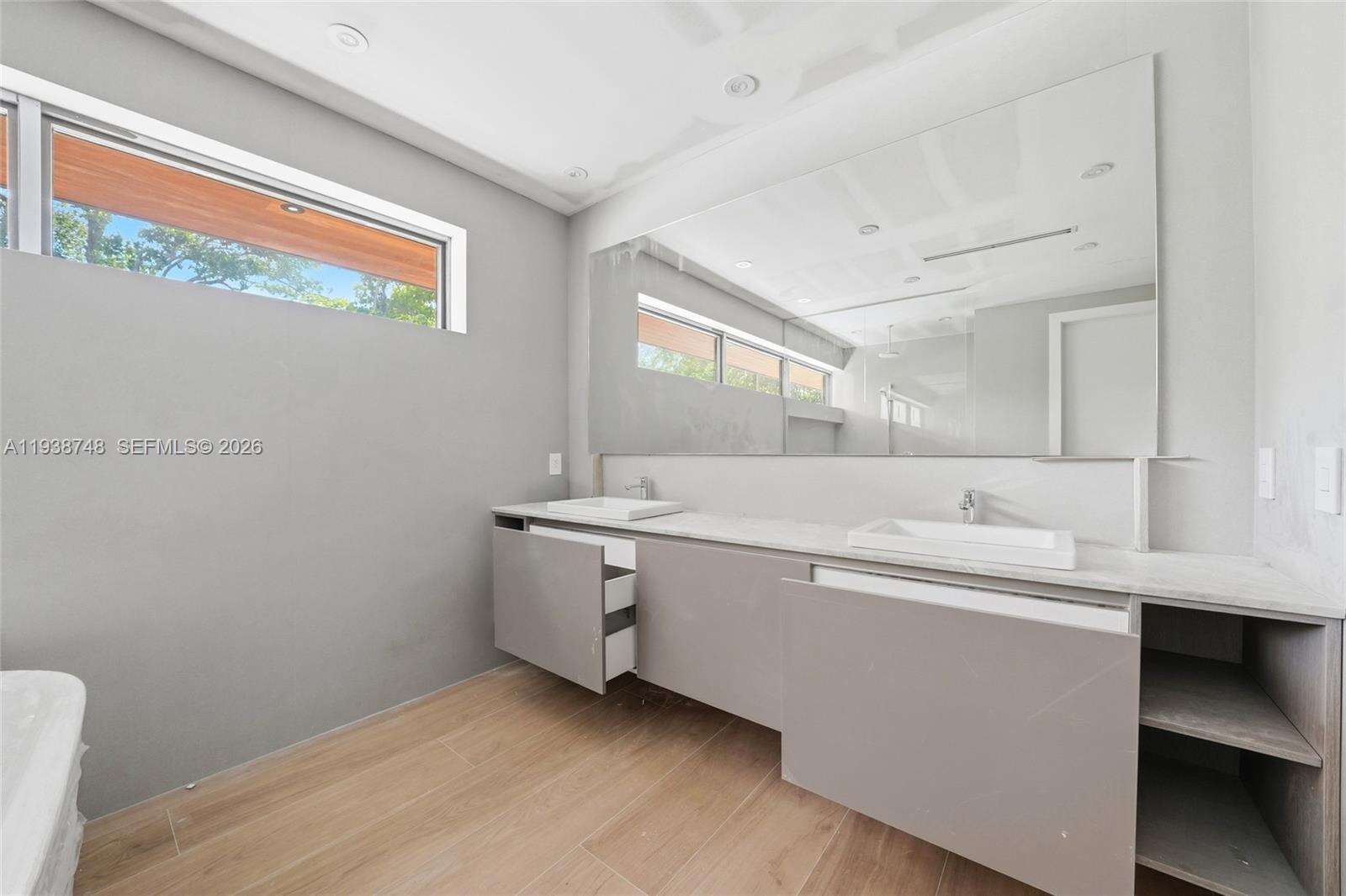 4150 Loquat Ave, Miami, FL 33133 - For Sale photo 19