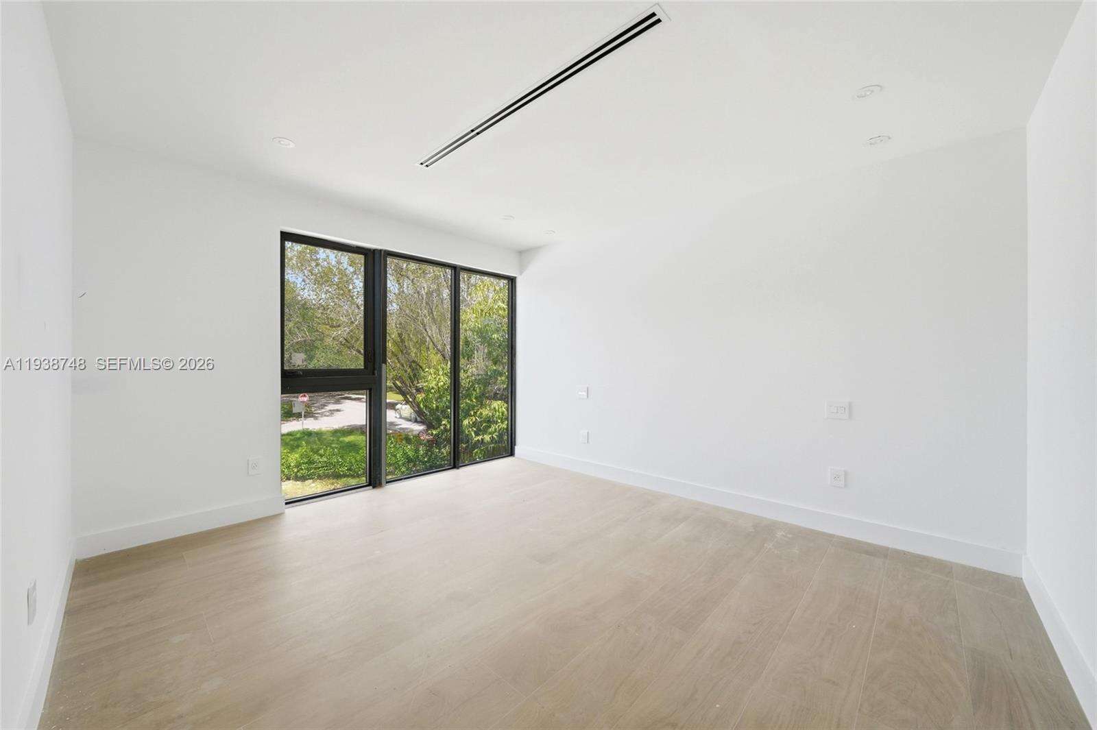 4150 Loquat Ave, Miami, FL 33133 - For Sale photo 20