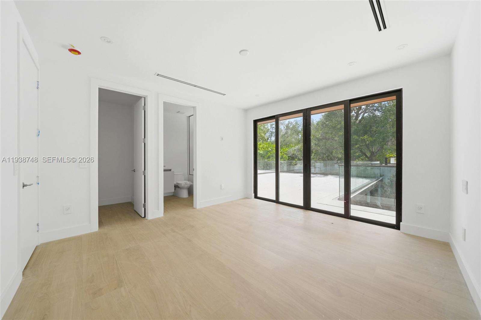 4150 Loquat Ave, Miami, FL 33133 - For Sale photo 24