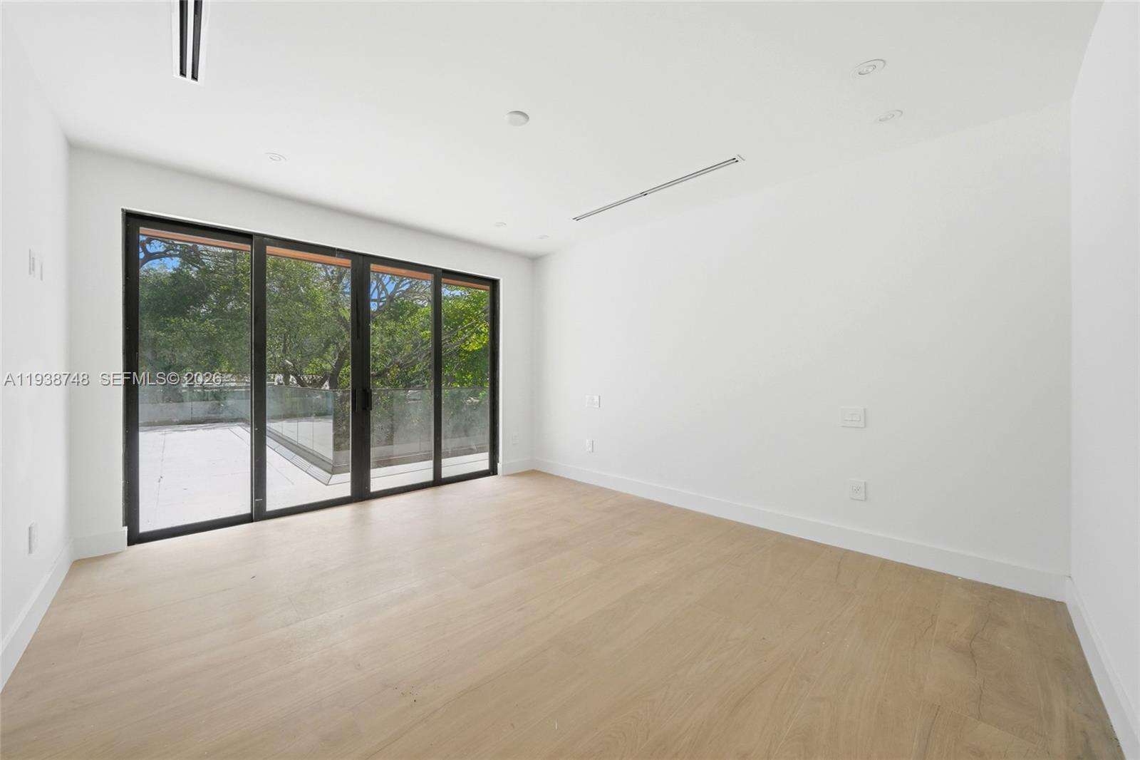 4150 Loquat Ave, Miami, FL 33133 - For Sale photo 25