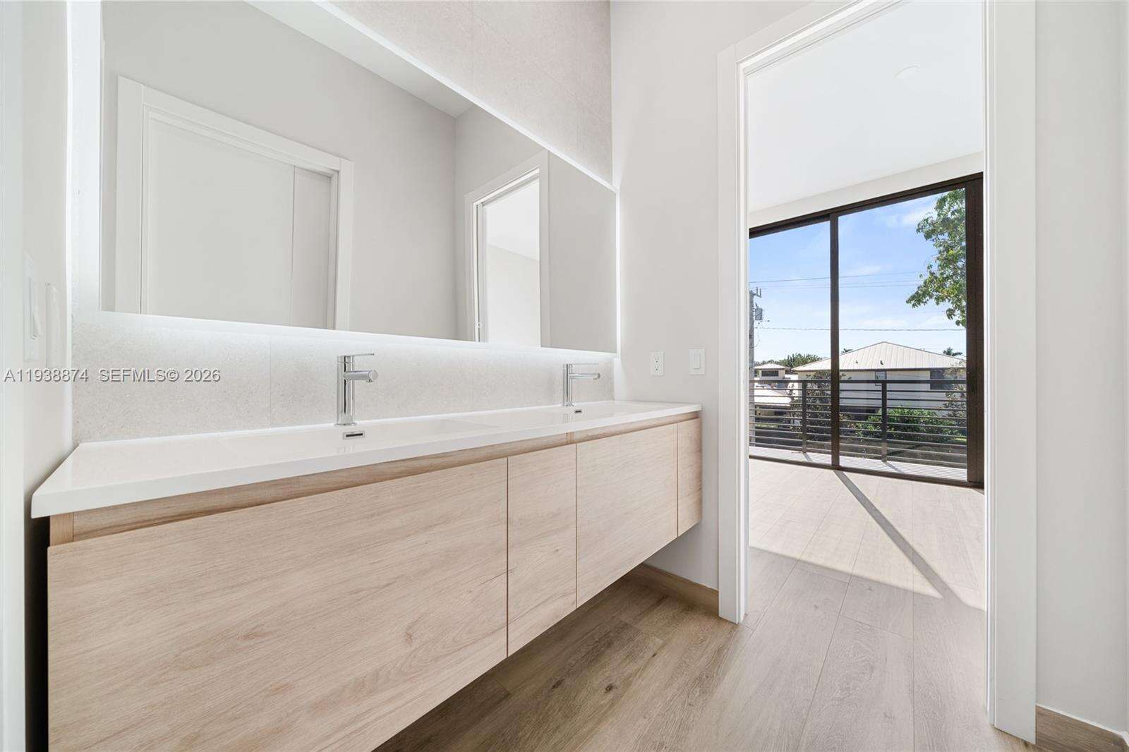 1117 9th St, Fort Lauderdale, FL 33316 | Picture 33