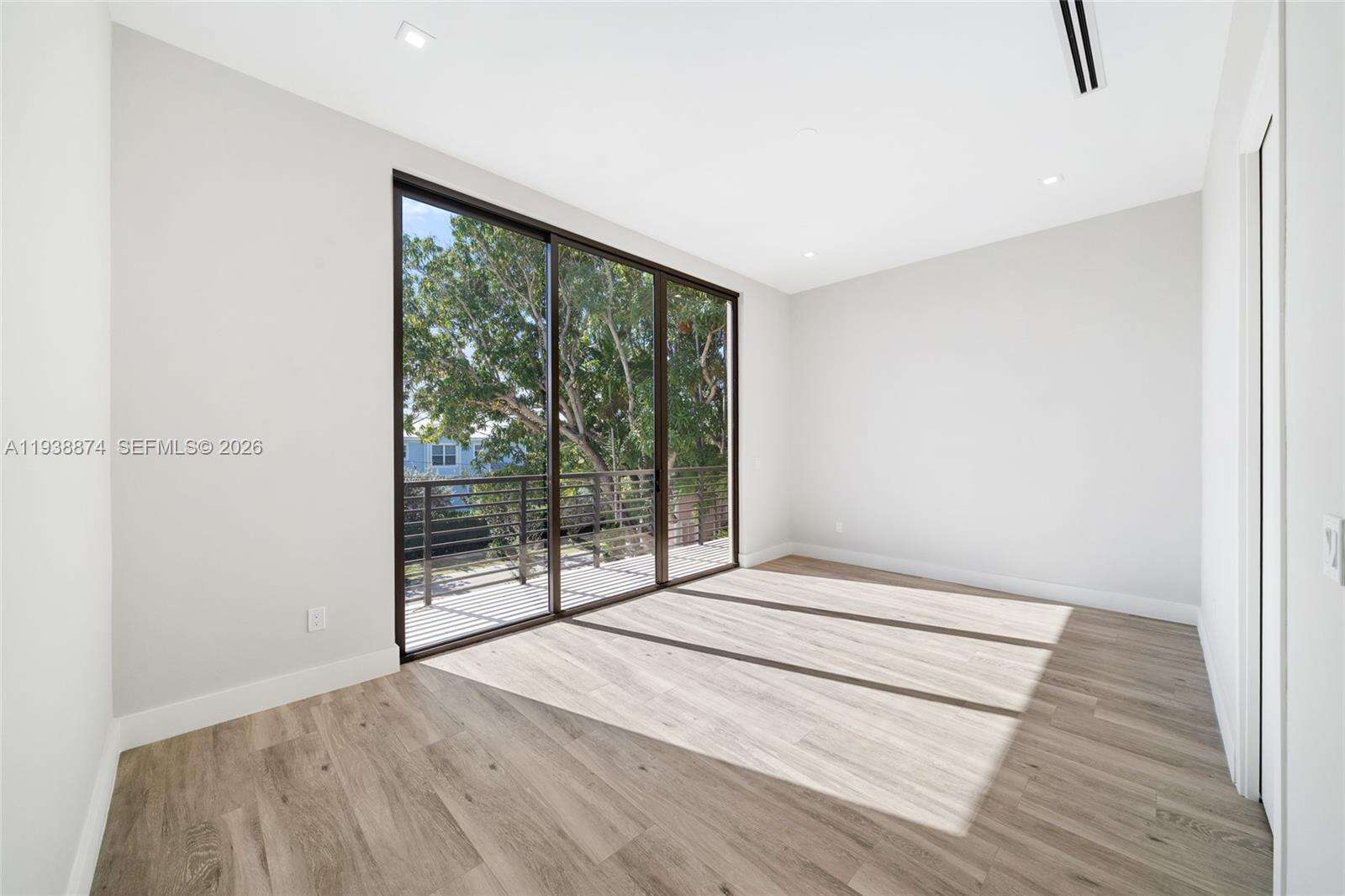 1117 9th St, Fort Lauderdale, FL 33316 | Picture 35