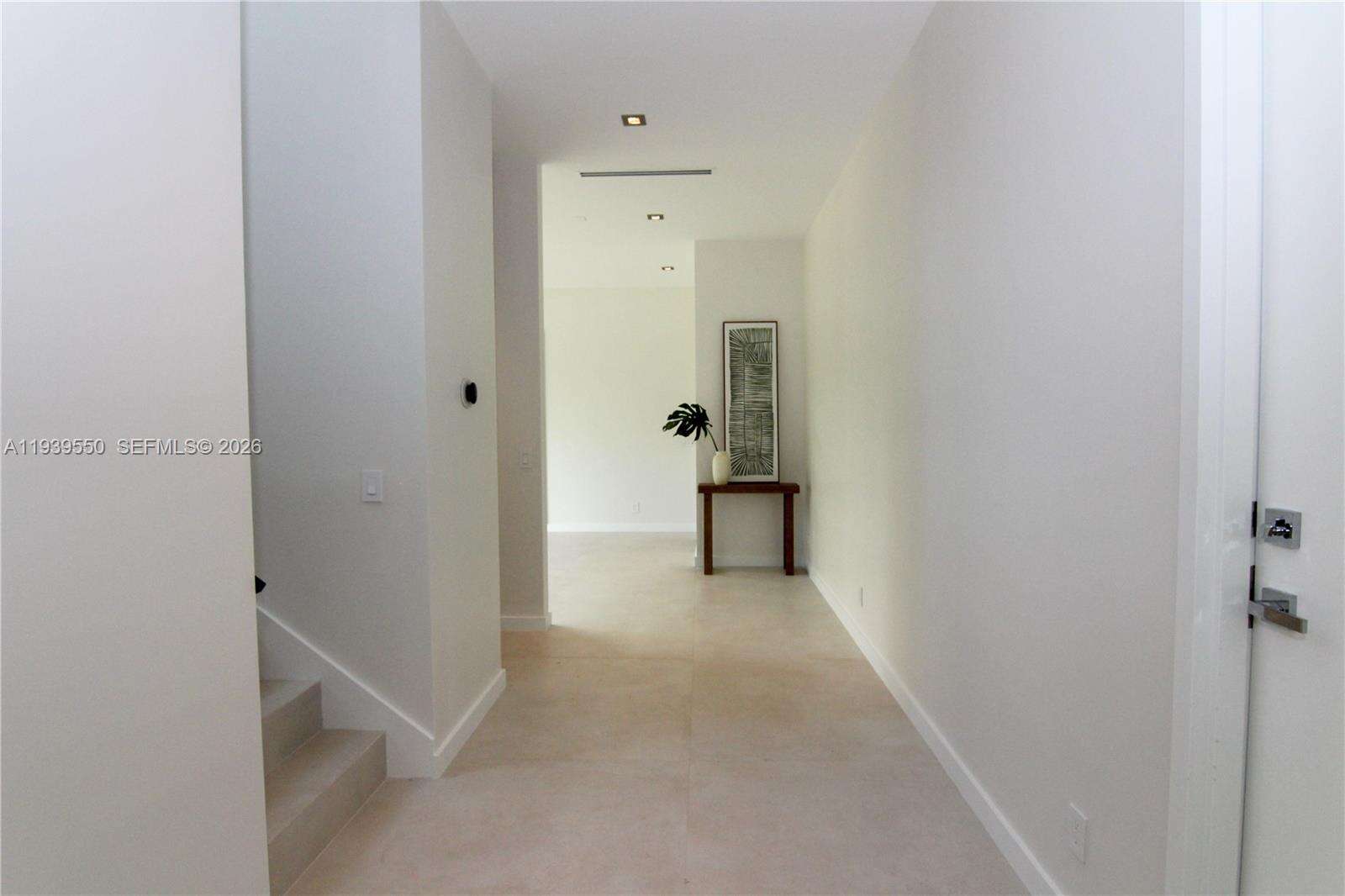 3540 Oak Ave, Miami, FL 33133 | Picture 13