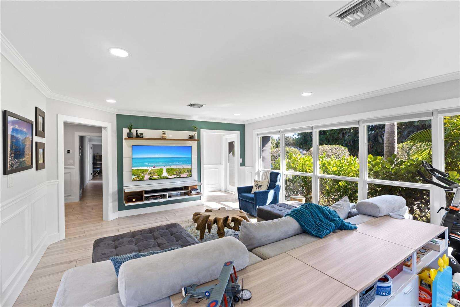 2615 26th, Fort Lauderdale, FL 33305 - For Sale photo 16