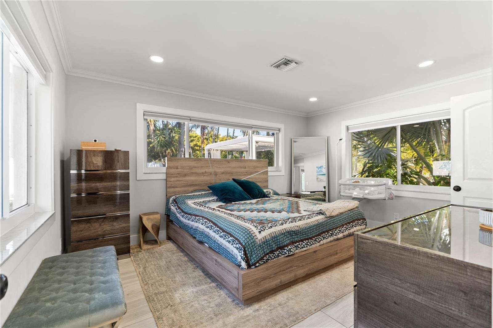 2615 26th, Fort Lauderdale, FL 33305 - For Sale photo 5