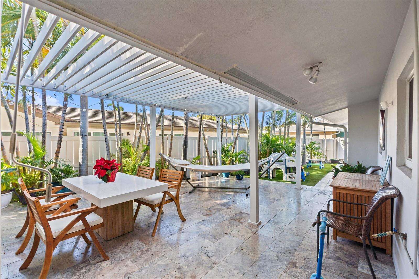 2615 26th, Fort Lauderdale, FL 33305 - For Sale photo 7
