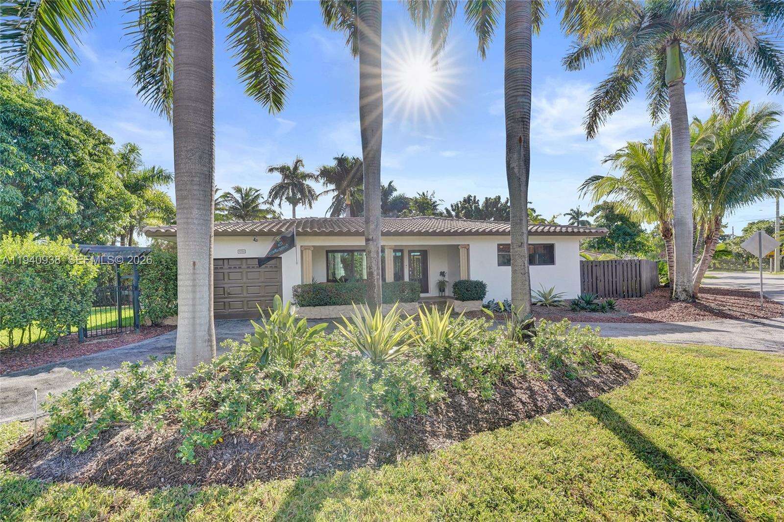 1254 Buchanan St, Hollywood, FL 33019 | Picture 1