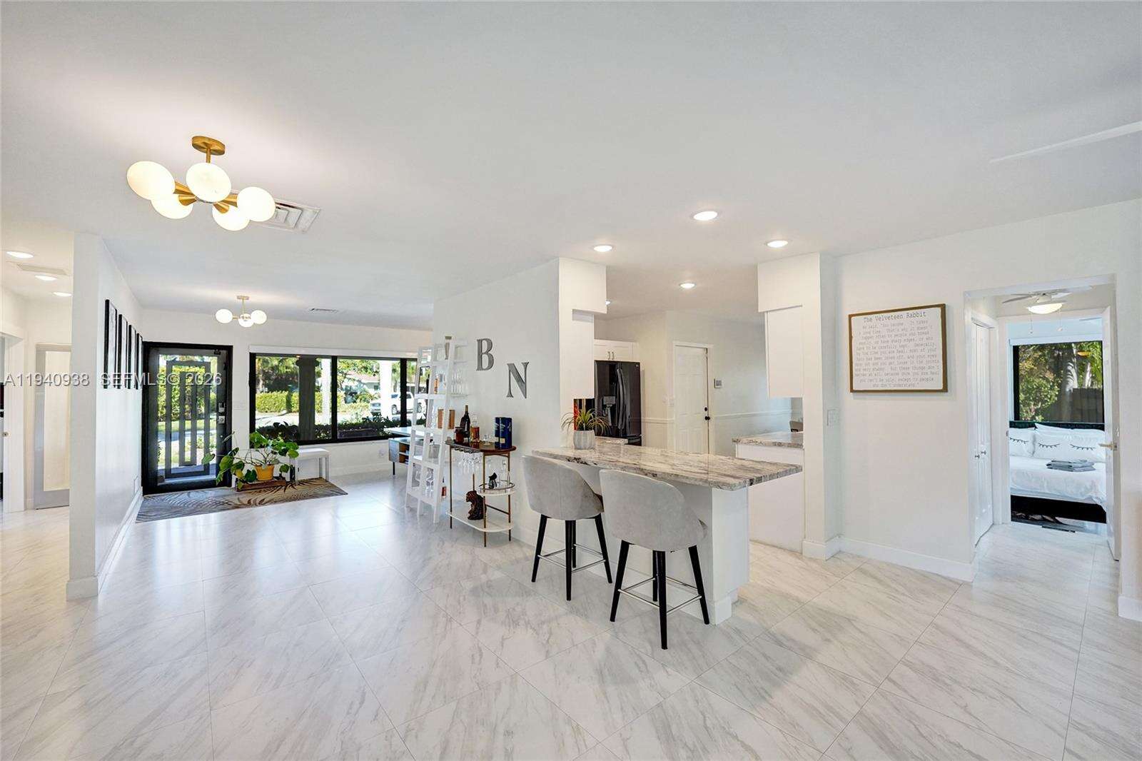 1254 Buchanan St, Hollywood, FL 33019 | Picture 9