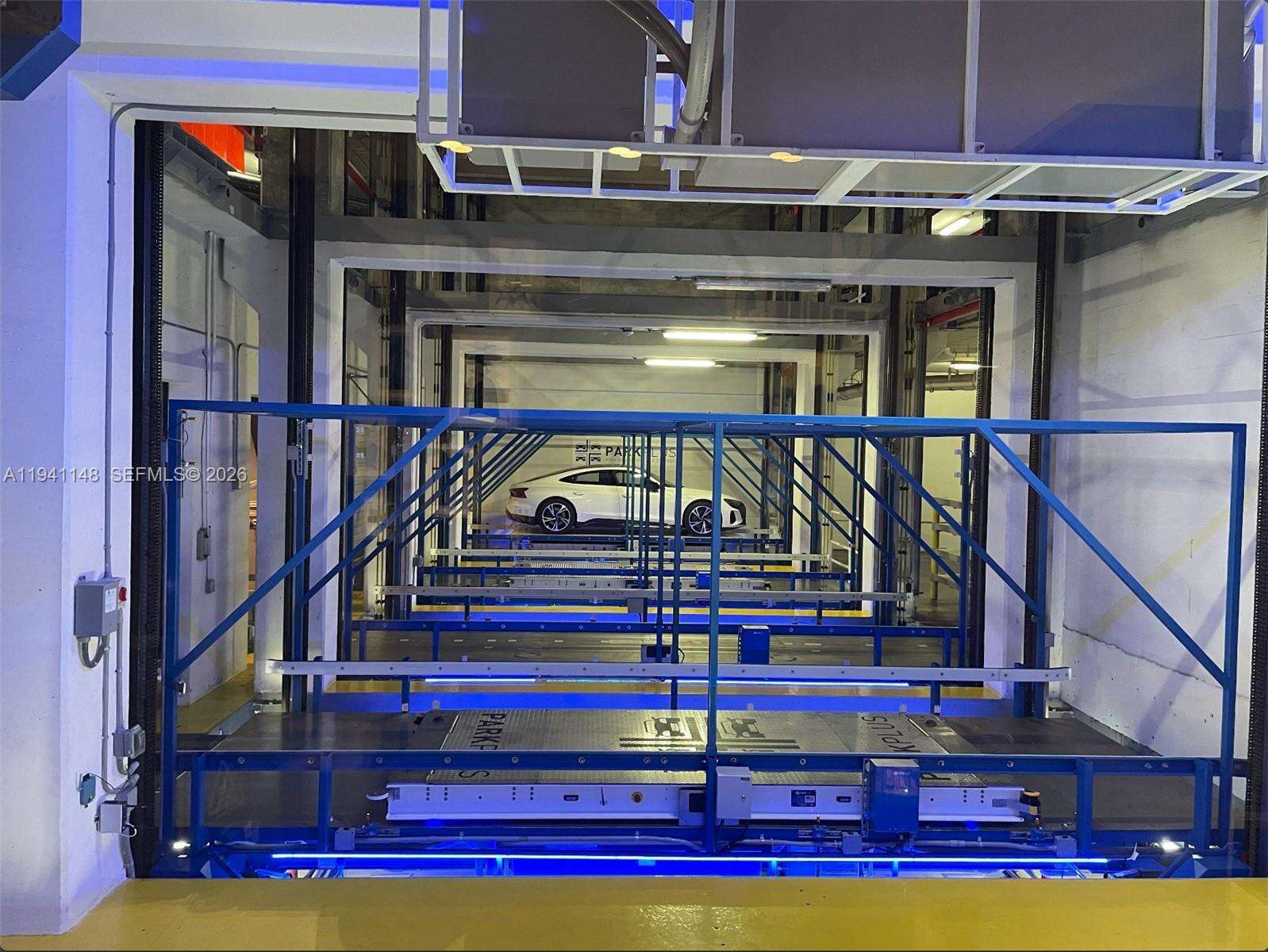 1300 Brickell Bay Dr, Miami, FL 33131 | Picture 29